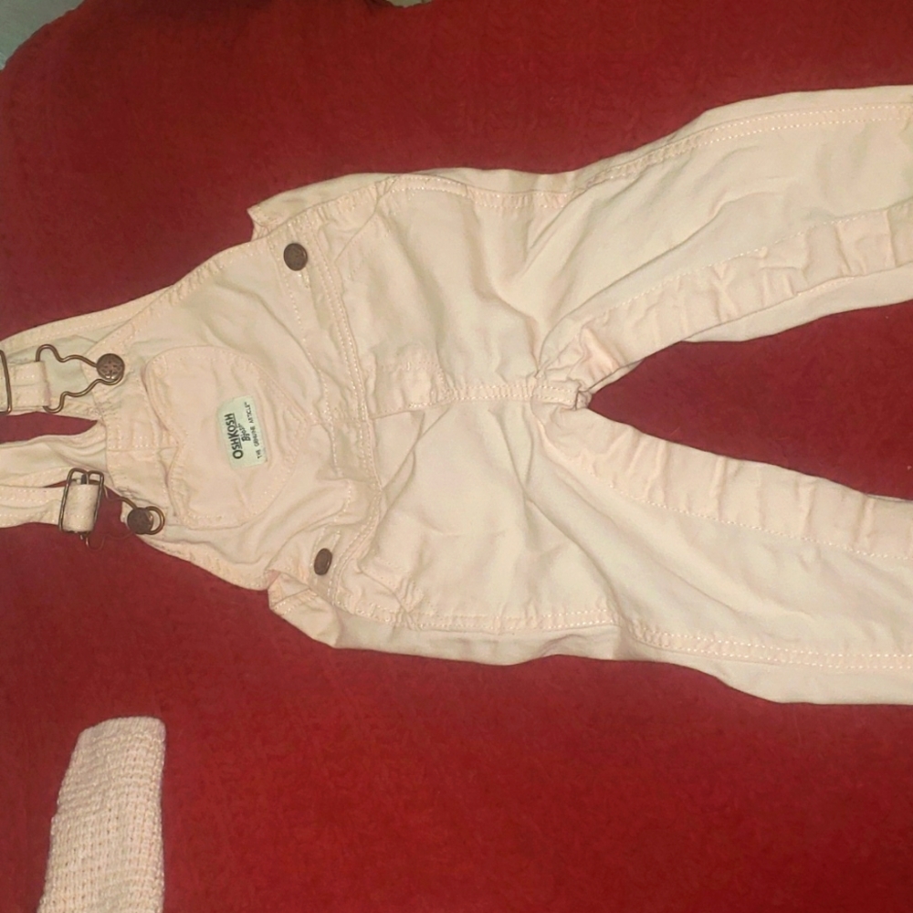 Osh Kosh pink overalls with heart sz 9m